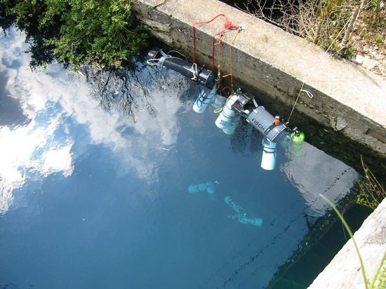 Lot & Dordogne April 2006